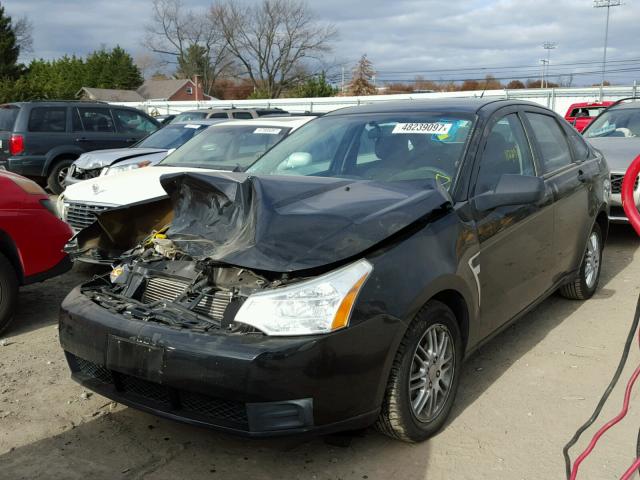 1FAHP35N68W108495 - 2008 FORD FOCUS SE BLACK photo 2