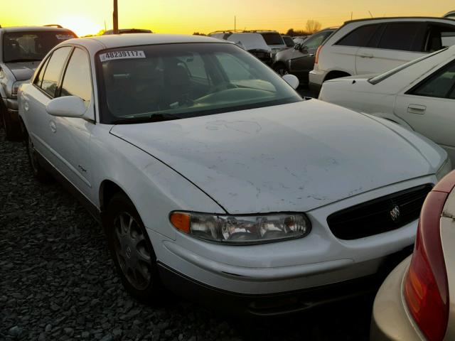 2G4WF5213W1511626 - 1998 BUICK REGAL GS WHITE photo 1