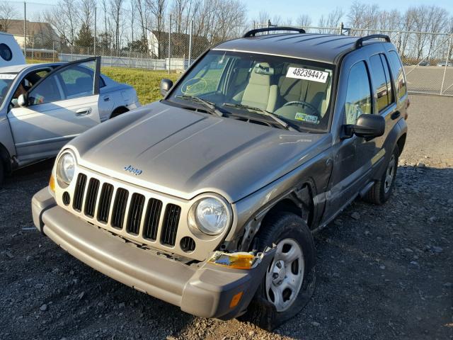 1J4GL48K27W536744 - 2007 JEEP LIBERTY SP GRAY photo 2