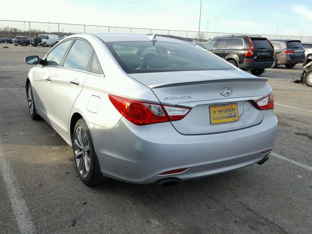 5NPEC4AC1BH148452 - 2011 HYUNDAI SONATA SE SILVER photo 3