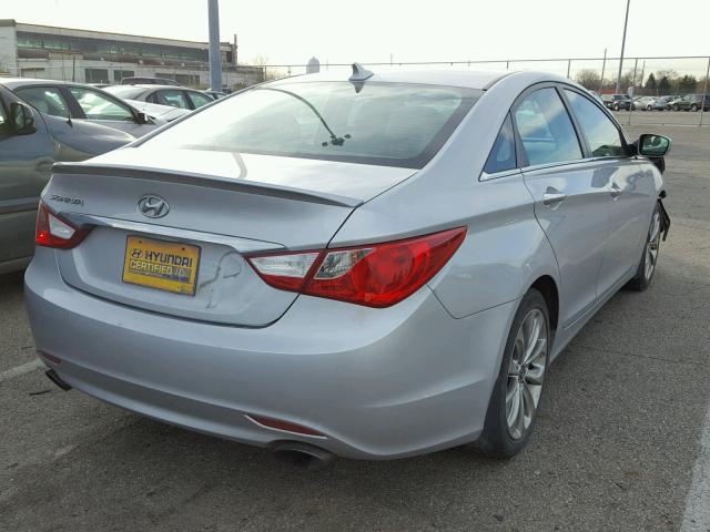 5NPEC4AC1BH148452 - 2011 HYUNDAI SONATA SE SILVER photo 4