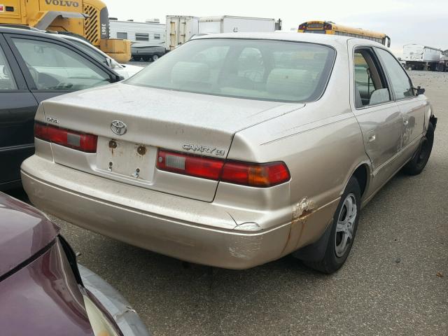 4T1BG22K5XU900826 - 1999 TOYOTA CAMRY CE TAN photo 4