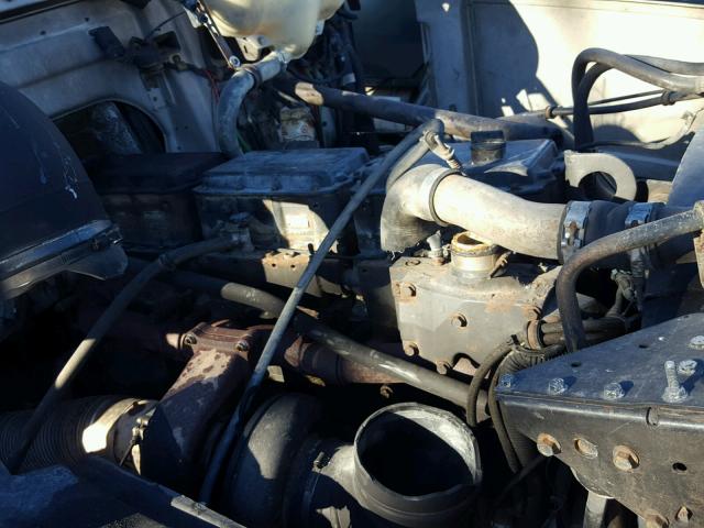 4VGWDBJF6WN747764 - 1998 VOLVO AERO WIA WHITE photo 7