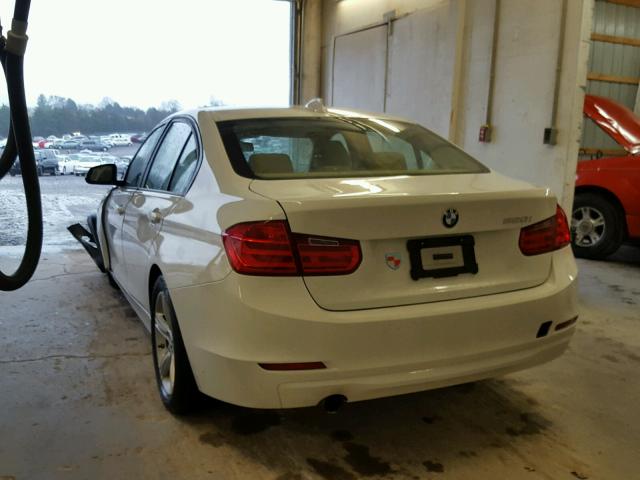 WBA3B1G56ENN90999 - 2014 BMW 320 I WHITE photo 3