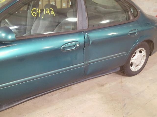 1FAFP52U2WA146704 - 1998 FORD TAURUS LX GREEN photo 9