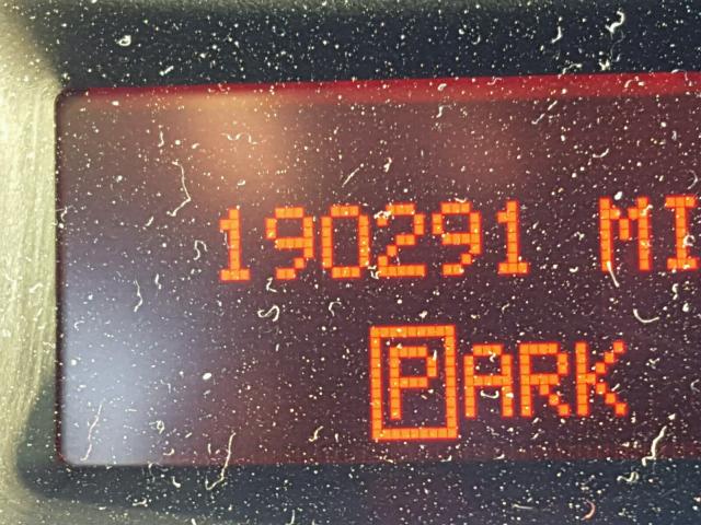 2G2WP522X51277806 - 2005 PONTIAC GRAND PRIX SILVER photo 8