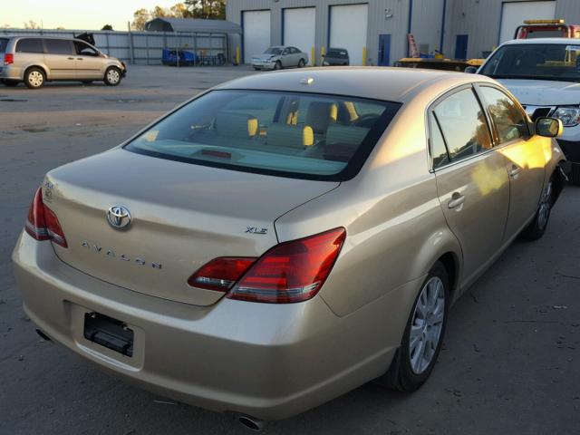 4T1BK36B39U343397 - 2009 TOYOTA AVALON XL GOLD photo 4