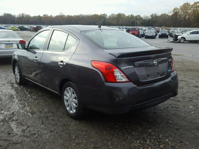 3N1CN7AP4FL818798 - 2015 NISSAN VERSA S GRAY photo 3