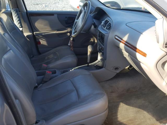 1G3NG52M1W6305169 - 1998 OLDSMOBILE CUTLASS GL 银色 照片 5