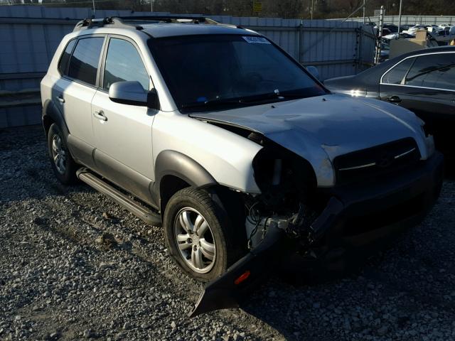 KM8JN12D58U805293 - 2008 HYUNDAI TUCSON SE GRAY photo 1