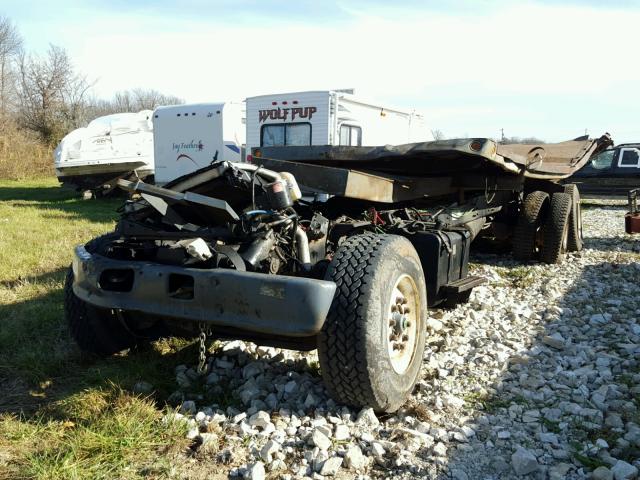 2FZNAJCB4YAF77013 - 2000 STERLING TRUCK LT 7500 WHITE photo 2