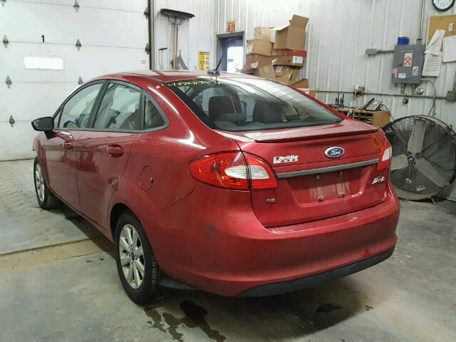 3FADP4BJ1BM142891 - 2011 FORD FIESTA SE RED photo 3