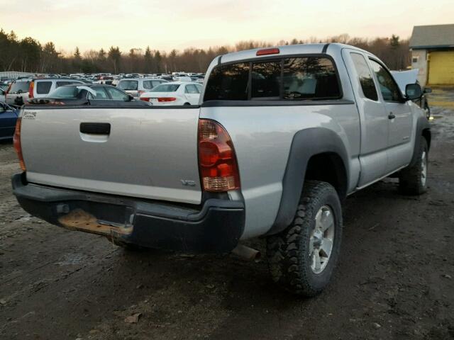 5TEUU42N36Z169296 - 2006 TOYOTA TACOMA ACC SILVER photo 4