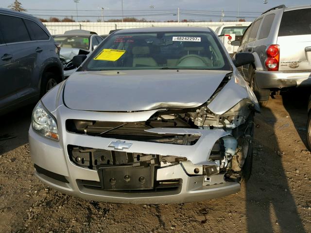 1G1ZB5E11BF333753 - 2011 CHEVROLET MALIBU LS SILVER photo 9