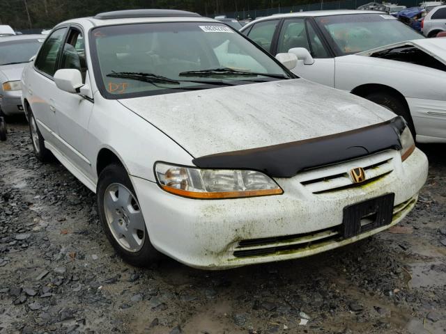 1HGCG16501A038679 - 2001 HONDA ACCORD EX WHITE photo 1