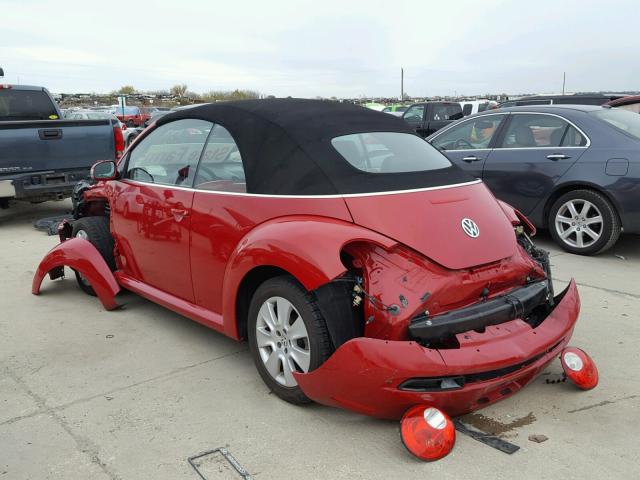 3VWRW3AL1AM009463 - 2010 VOLKSWAGEN NEW BEETLE RED photo 3