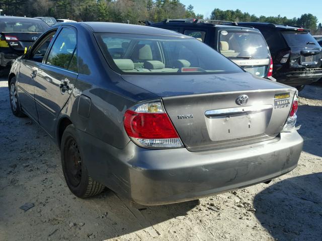 4T1BE32K35U502930 - 2005 TOYOTA CAMRY LE GRAY photo 3