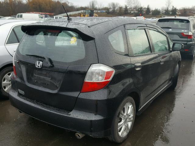 JHMGE8H44AS012226 - 2010 HONDA FIT SPORT BLACK photo 4