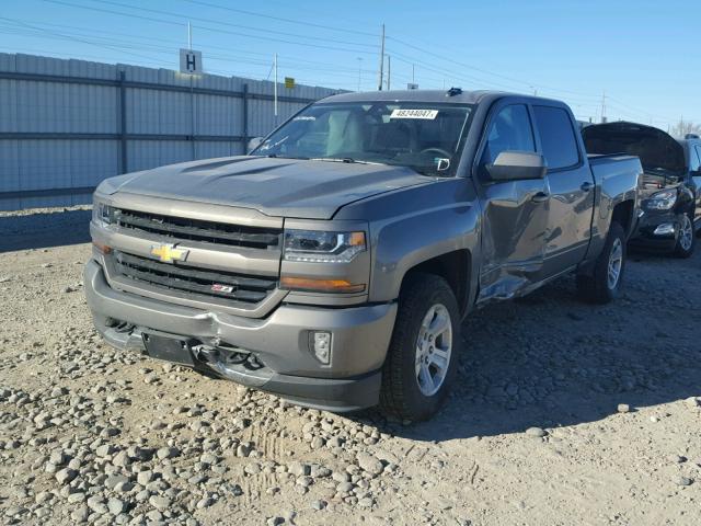 3GCUKREC3HG356596 - 2017 CHEVROLET SILVERADO GRAY photo 2