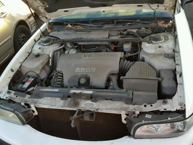 1G4HP52K9XH461800 - 1999 BUICK LESABRE CU WHITE photo 7