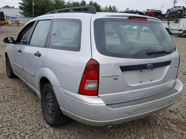 1FAHP36N66W236246 - 2006 FORD FOCUS ZXW SILVER photo 3