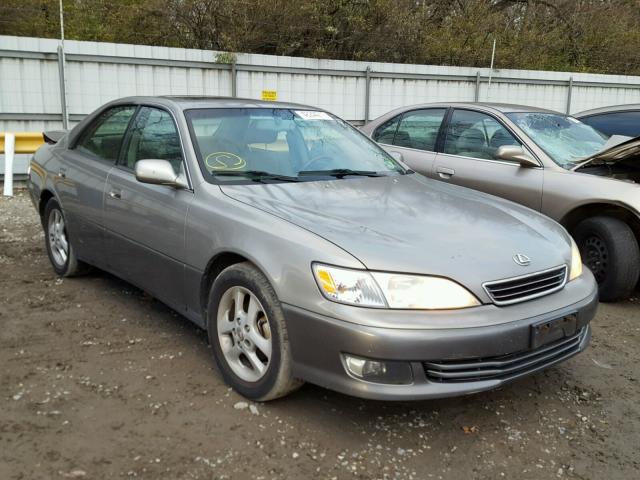 JT8BF28G210324071 - 2001 LEXUS ES 300 GRAY photo 1