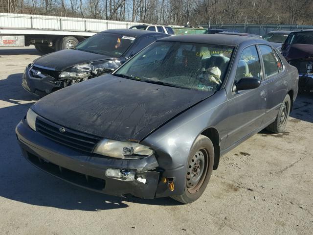 1N4BU31D7SC207203 - 1995 NISSAN ALTIMA XE GRAY photo 2