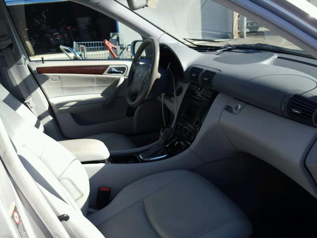 WDBRF81JX3F386468 - 2003 MERCEDES-BENZ C 240 4MAT SILVER photo 5