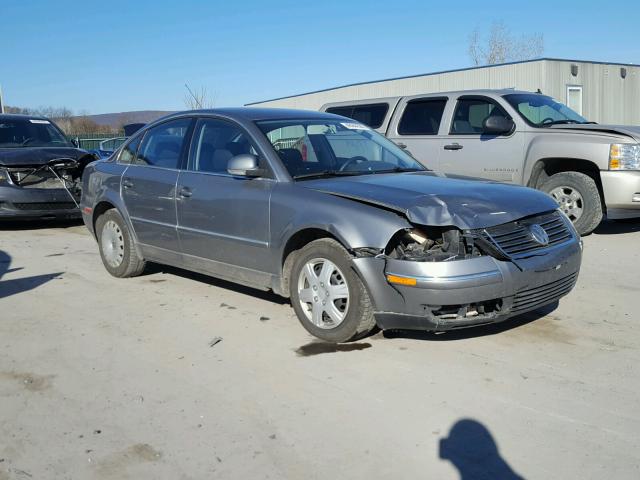 WVWME63BX5P027823 - 2005 VOLKSWAGEN PASSAT GL GRAY photo 1