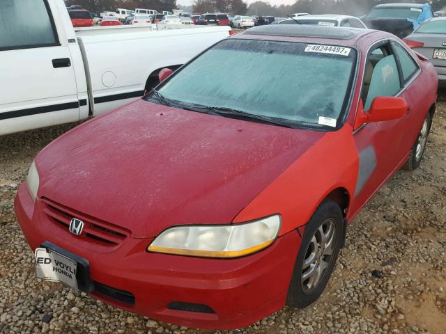 1HGCG225X2A026701 - 2002 HONDA ACCORD EX RED photo 2