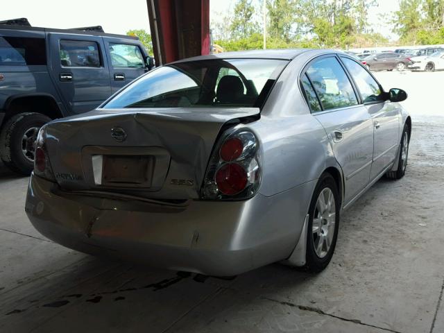 1N4AL11D25C295990 - 2005 NISSAN ALTIMA S GRAY photo 4