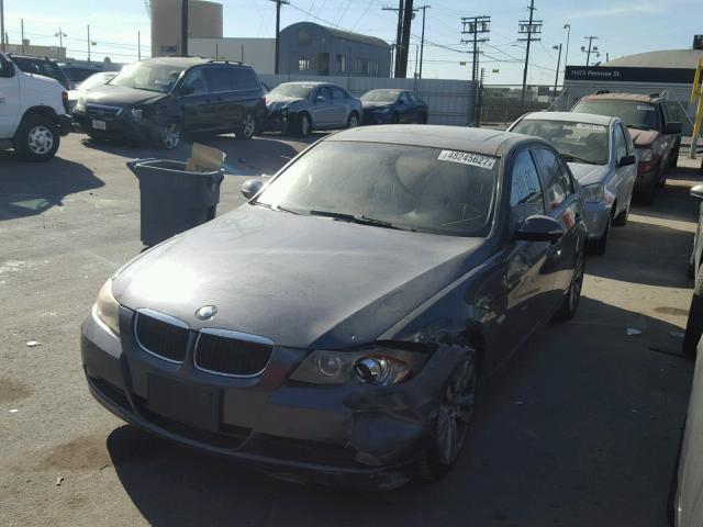 WBAVB13526KX65119 - 2006 BMW 325 I GRAY photo 2