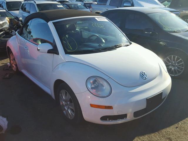 3VWRF31Y09M406475 - 2009 VOLKSWAGEN NEW BEETLE 白色 照片 1