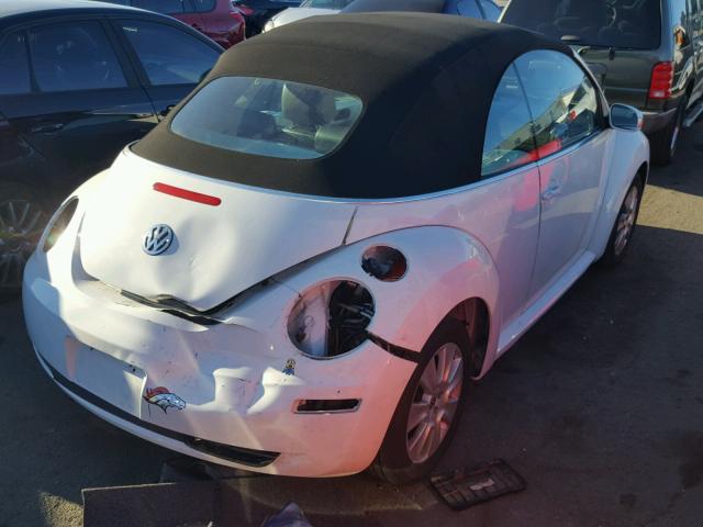 3VWRF31Y09M406475 - 2009 VOLKSWAGEN NEW BEETLE 白色 照片 4