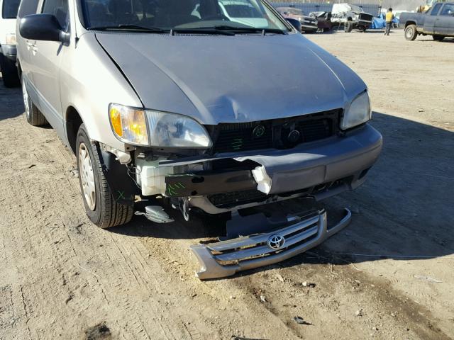 4T3ZF13C11U398947 - 2001 TOYOTA SIENNA LE TAN photo 9