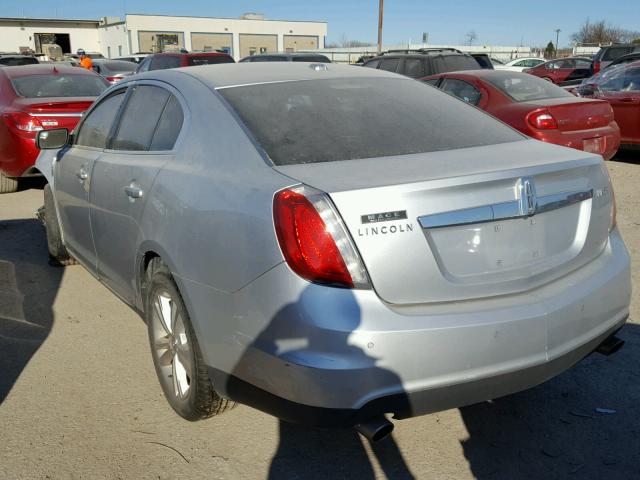 1LNHL9DR8AG606903 - 2010 LINCOLN MKS SILVER photo 3