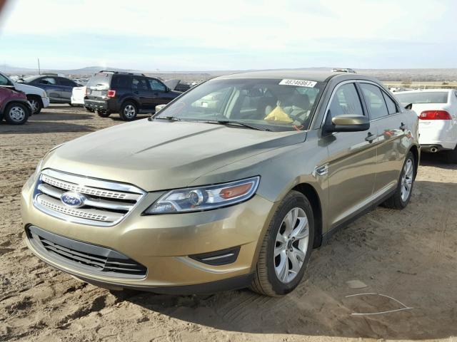 1FAHP2EW1CG130913 - 2012 FORD TAURUS SEL GREEN photo 2