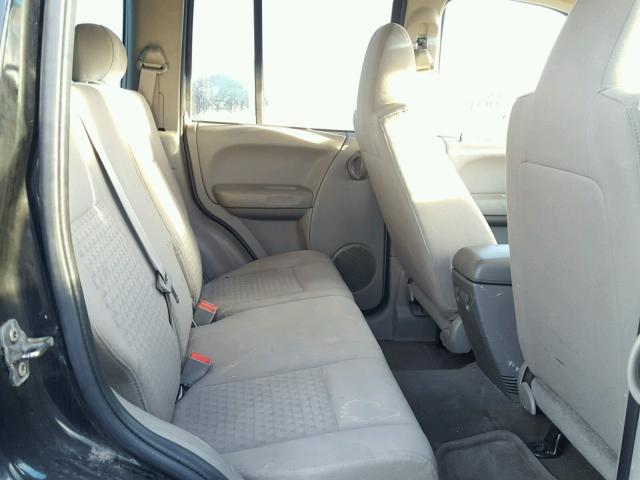 1J4GL48K57W508677 - 2007 JEEP LIBERTY SP BLACK photo 6