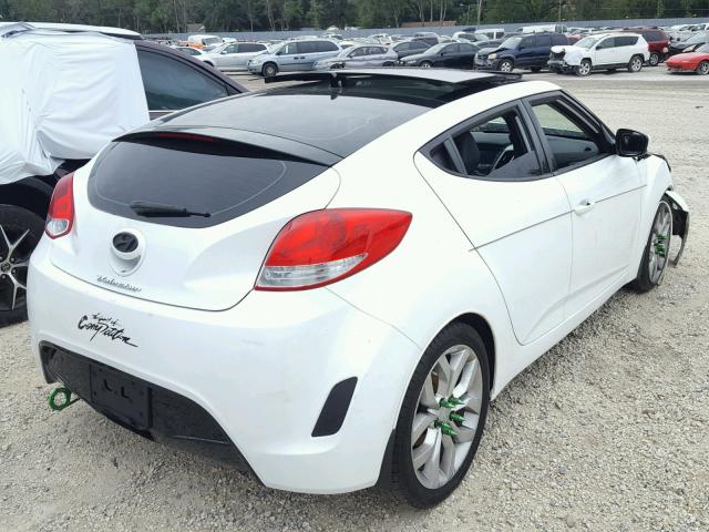 KMHTC6AD5DU111744 - 2013 HYUNDAI VELOSTER B WHITE photo 4