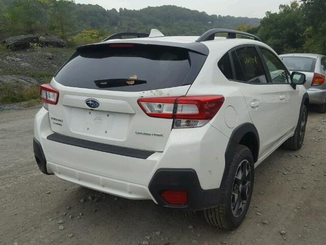 JF2GTADC8J8303905 - 2018 SUBARU CROSSTREK WHITE photo 4