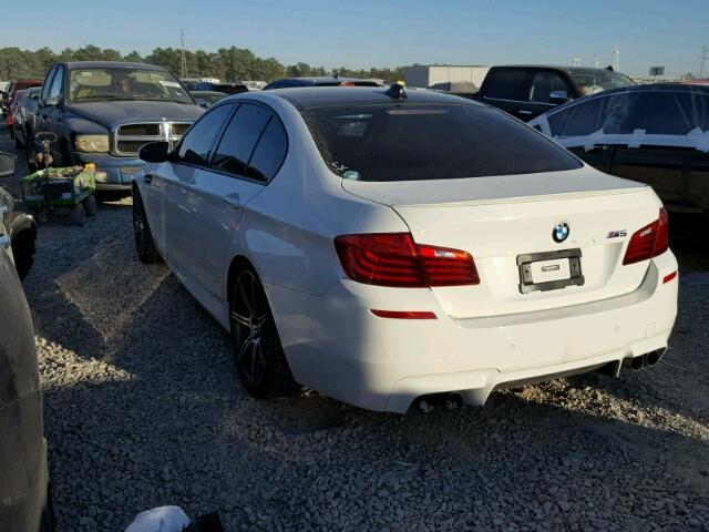 WBSFV9C51ED097693 - 2014 BMW M5 WHITE photo 3
