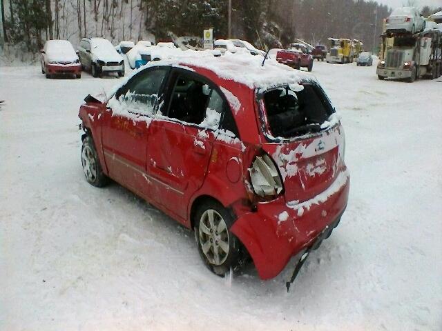 KNADH5A38A6647919 - 2010 KIA RIO LX RED photo 3