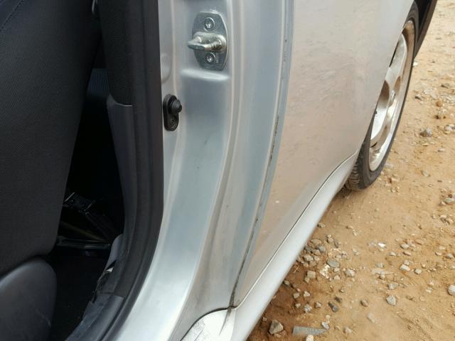 JTKDE177750061857 - 2005 TOYOTA SCION TC 银色 照片 10