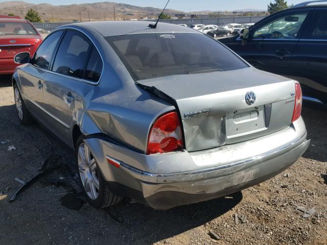 WVWTU63B35E077229 - 2005 VOLKSWAGEN PASSAT GLX 银色 照片 3