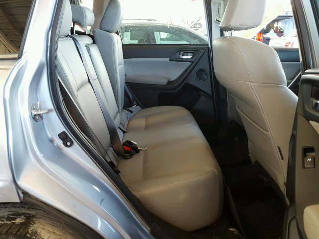 JF2SJAXCXGH526287 - 2016 SUBARU FORESTER 2 GRAY photo 6