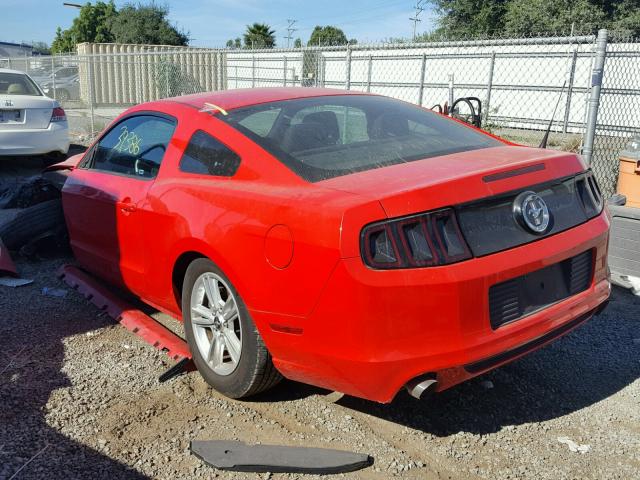 1ZVBP8AM8D5237037 - 2013 FORD MUSTANG RED photo 3