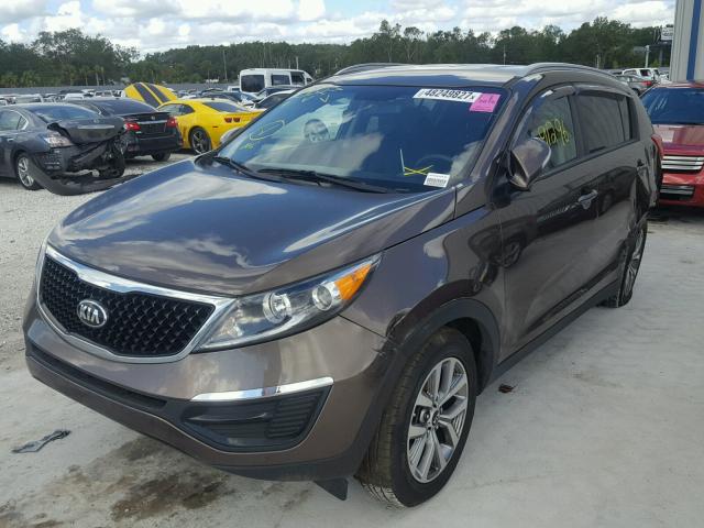 KNDPB3AC1F7742989 - 2015 KIA SPORTAGE L BROWN photo 2