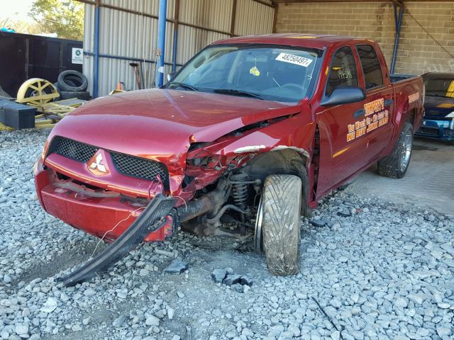 1Z7HC28K76S554732 - 2006 MITSUBISHI RAIDER LS RED photo 2