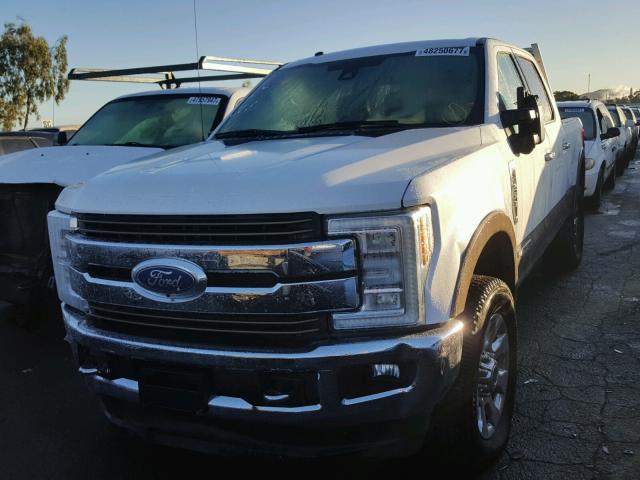 1FT7W2BT7HEB48287 - 2017 FORD F250 SUPER WHITE photo 2