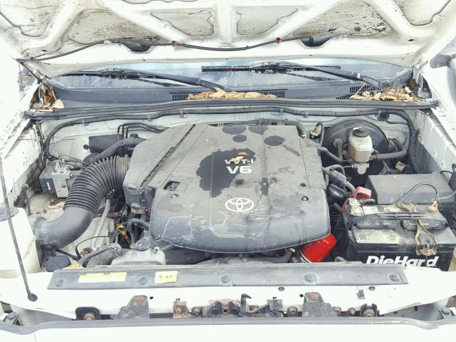 5TEUU42N28Z556635 - 2008 TOYOTA TACOMA ACC WHITE photo 7